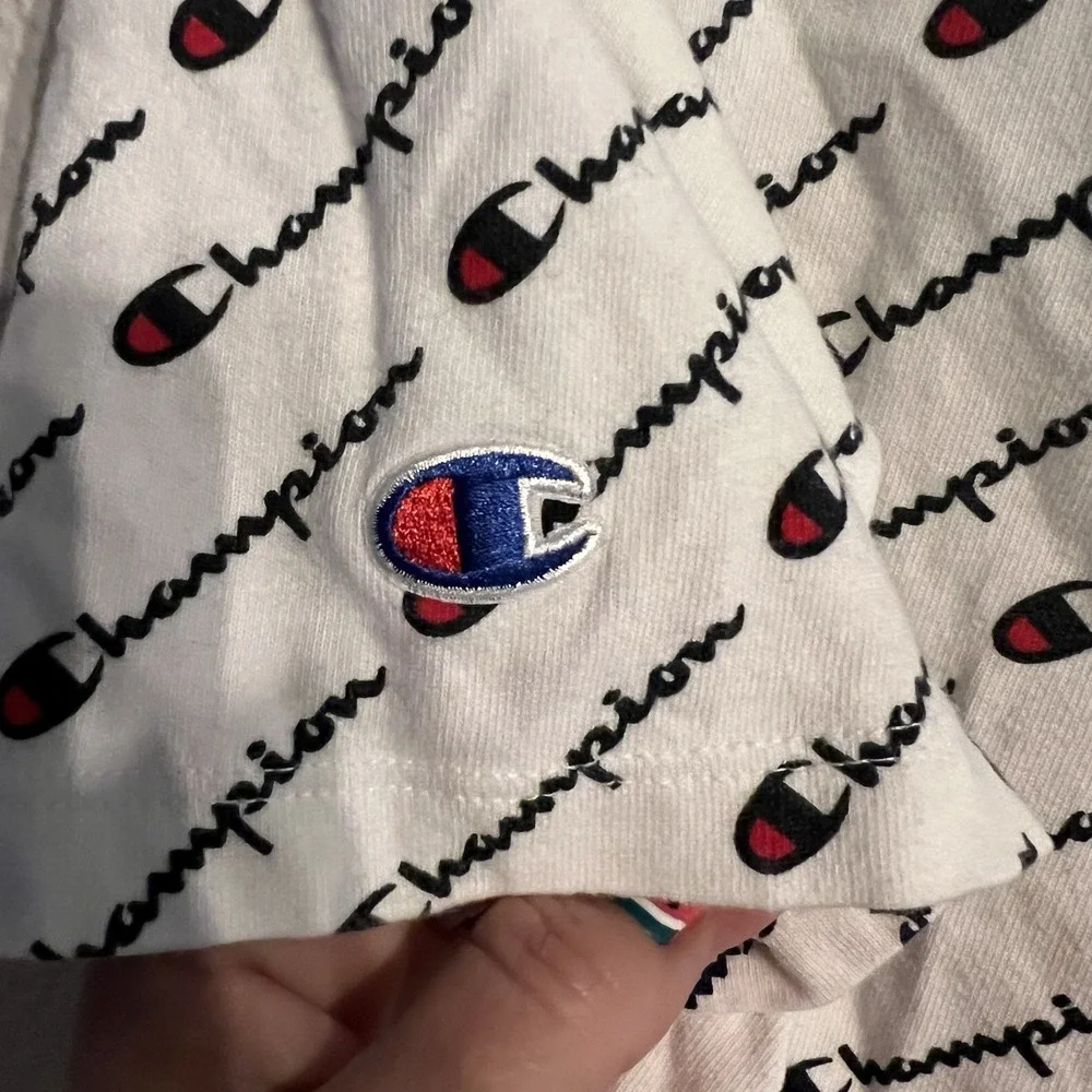 CHAMPION Heritage All Over Logo T Shirt Shirt - Sz‎ Small - Picture 8 of 8